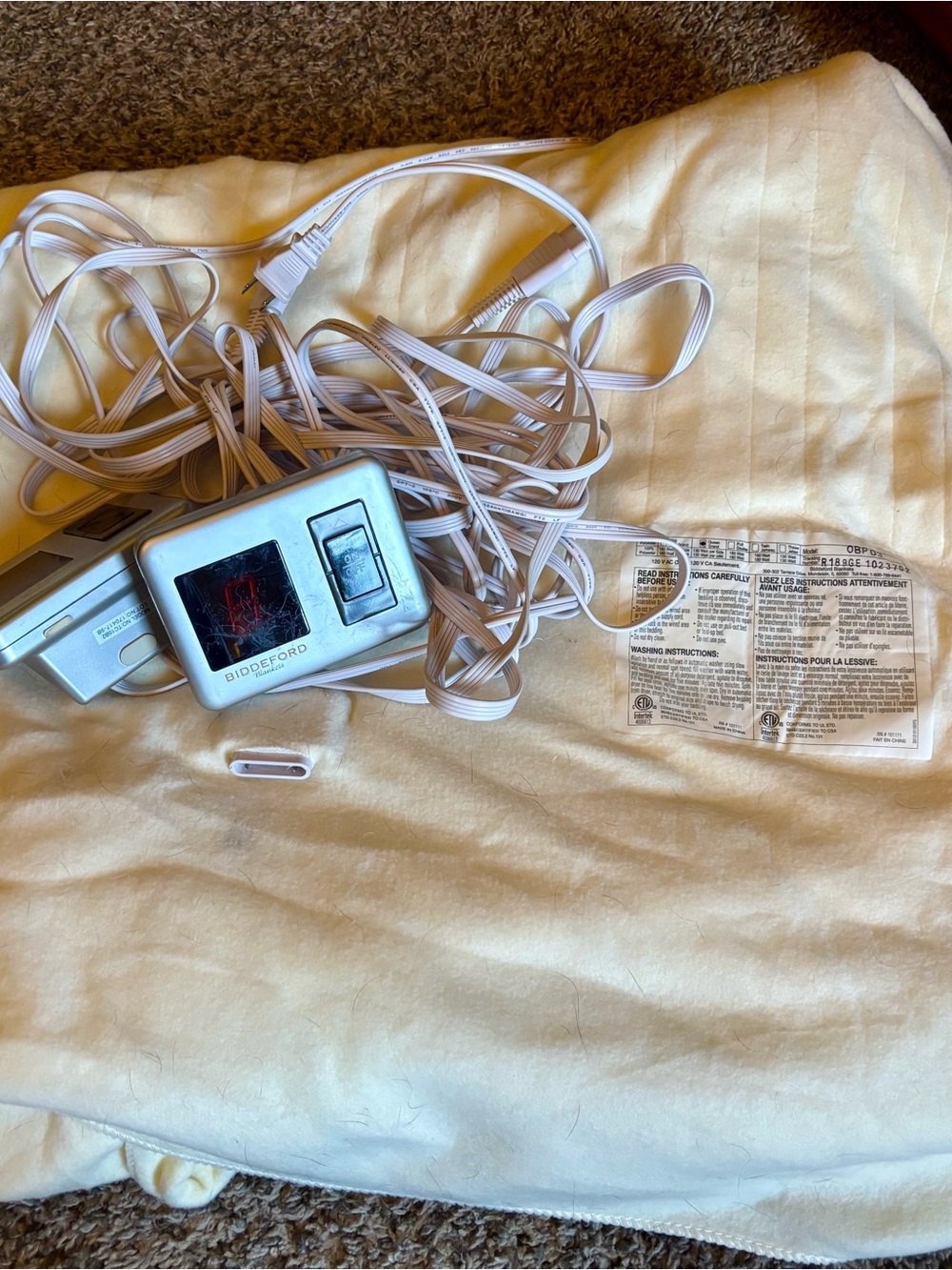 Biddeford Electric Heating Pad Controller with White Cords